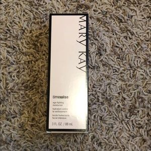 Mary Kay Moisturizer